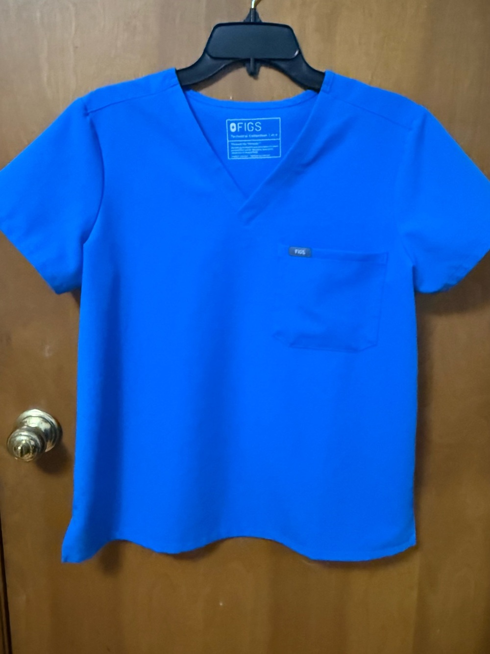 Figs Women's Short-Sleeve V-Neck Scrub Top in Royal Blue